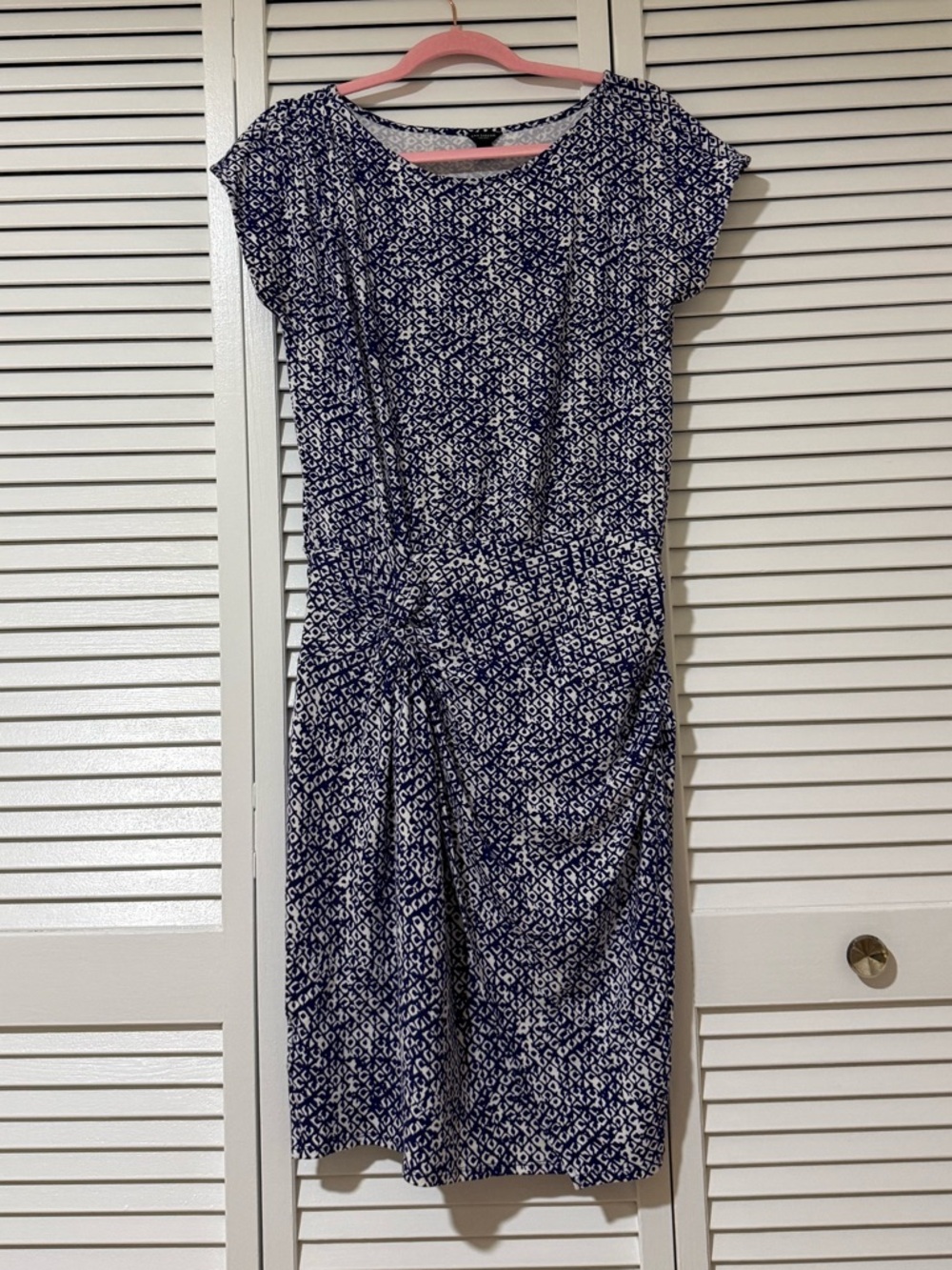 Ann Taylor Blue and White Cap-Sleeve Midi Dress